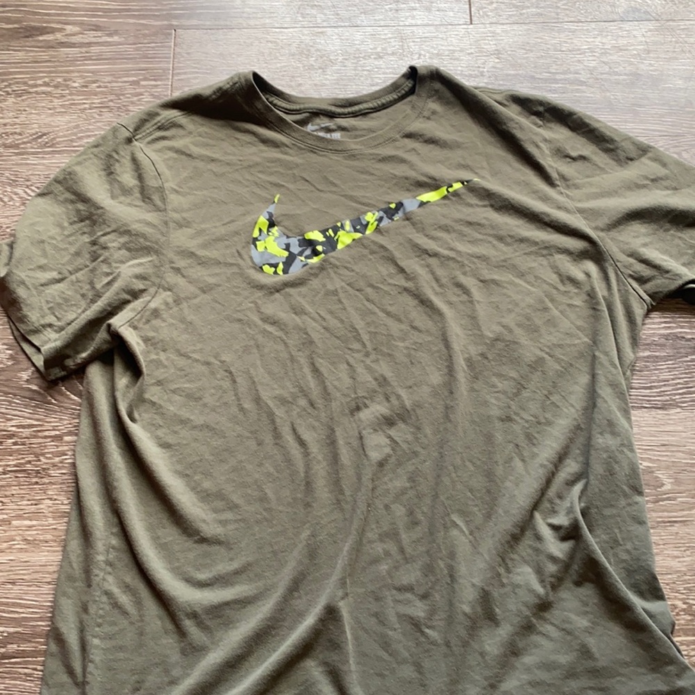 Nike camo shirt